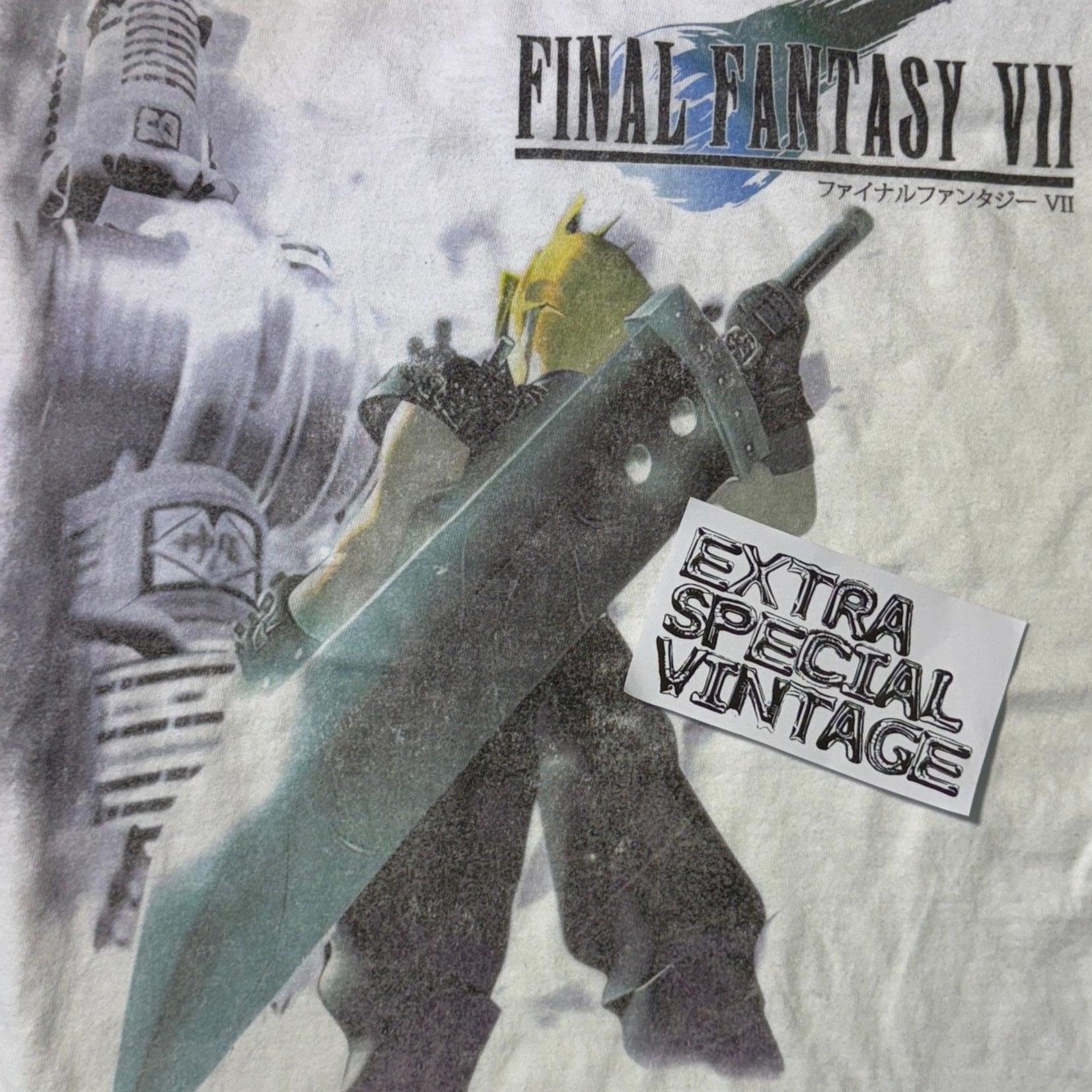 FF7 クラウドFINAL FANTASY VII AKIRA Tシャツ Cloud - Final Fantasy VII T-Shirt by Tony Centeno - The Shirt List